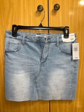 New with tags Celebrity Pink Faded Light Blue Denim Mini Skirt
